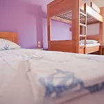Hi بيت شباب زادار