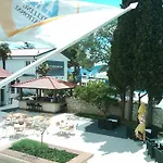 Hi بيت شباب *