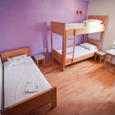 Hi Hostel *